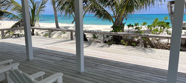 Oceanfront, Amazing Location! On Pristine White Sand Beach w/Coral Reef Offshore in Man O War Cay