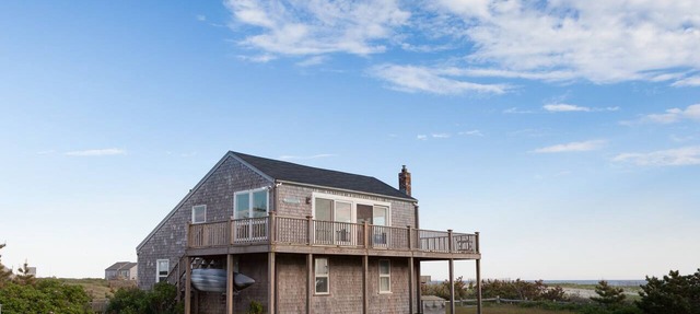 Oceanfront Cottage on Smith Point with Beautiful Water Views, New Kitchen in Nantucket