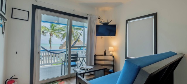 Oceanview Corner Suite | Top-Floor Retreat at Aqua Vista – Suite 4 in San Pedro