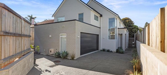 Oceanview Magic - Mount Maunganui Holiday Home in Mount Maunganui