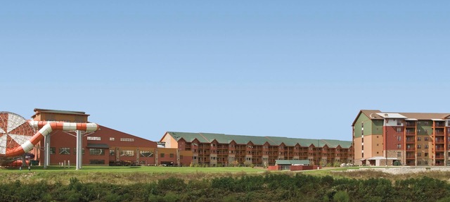 OFFICIAL LISTING | Wyndham - Great Smokies 1 BR: w Adventure Park, Pools, & Golf in Sevierville
