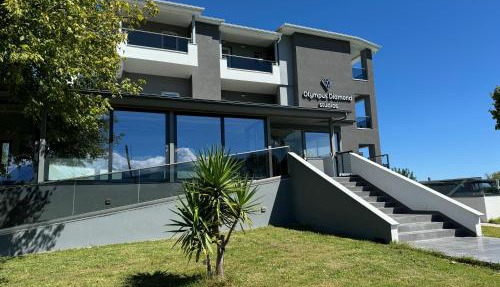Olympus Diamond studios in Olympic Beach