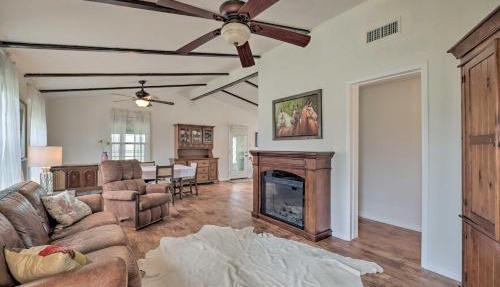 On Scenic 60-Acre Farm: Carmine Cottage w/Porch in Carmine