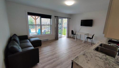 One bedroom unit for corporate stays & travellers in Halifax
