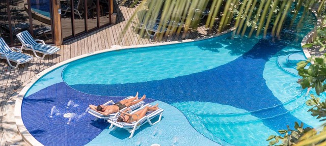 Paradise Beach Resort & Dive Center in West Bay