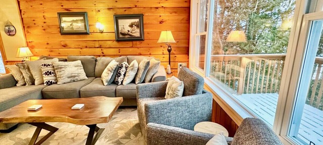 Peaceful Cottage Retreat ~ 4 Season - Fantastic View in Dunchurch