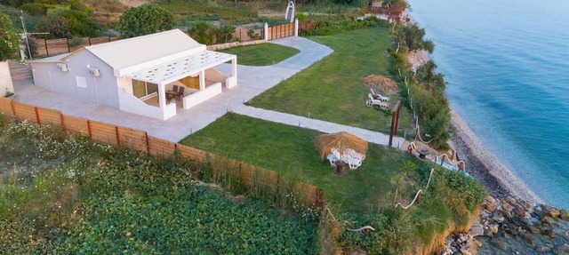 Potamakia Seaside Suite in Zakynthos