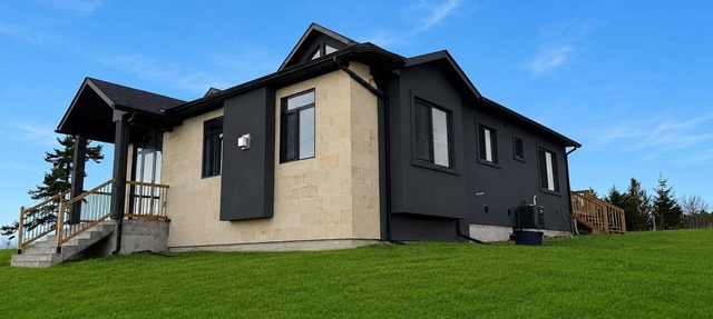 Private 10-Acre Farm Retreat & Scenic Getaway in Alnwick/Haldimand