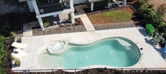 Private Luxury Villa with Resort Pool in Mission Beach