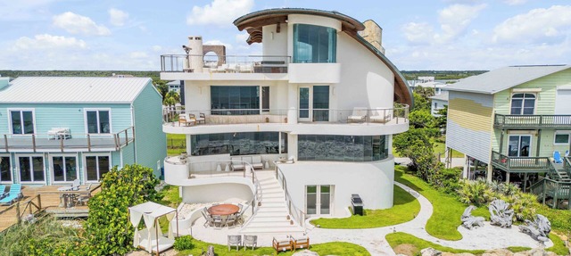 Private Resort Style Beach House on Florida’s East Coast in New Smyrna Beach