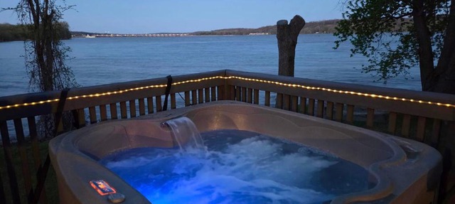 Private Riverfront Escape with Hot Tub, Fire Pit & Wildlife Views in Bettendorf