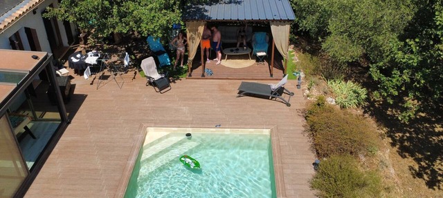 Provençal villa, pool, sauna, garden, very quiet, tree-lined, south-facing, 180 m², ground floor in Seillons-Source-D'argens