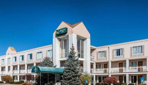 Quality Inn Holland - Toledo in Holland