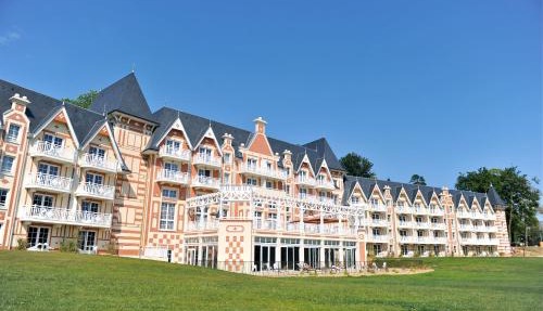 Résidence b'o cottage - b'o resort thermal & spa in Bagnoles de l'Orne