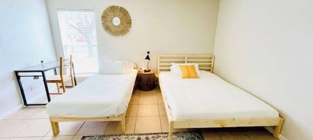 Relax South Central *5 mi from downtown* VB in Austin