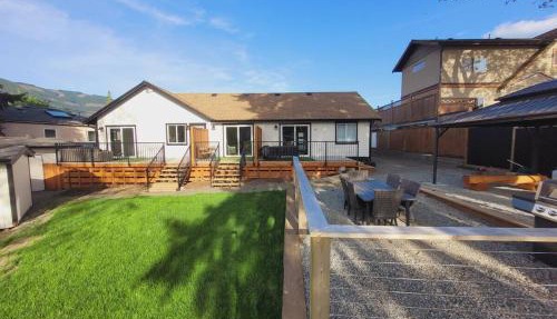 Riverside by Cowichan Lake Cottages in Lake Cowichan