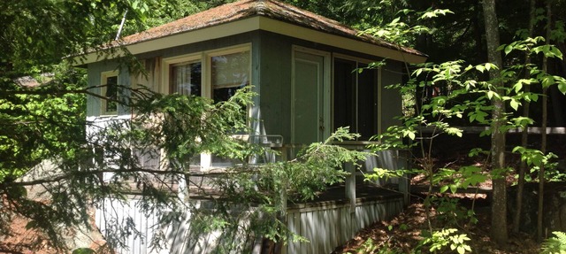 Romantic Hideaway on Scenic Newfound Lake in Hebron