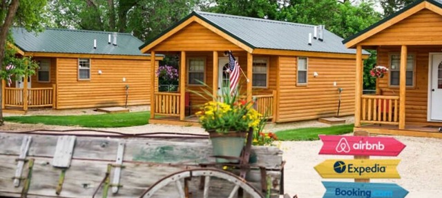 Rustic Ridge Private Three Cabin Retreat in Dayton