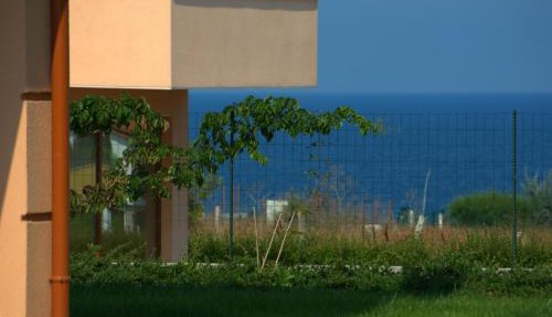 Seagarden Villa Resort in Lozenets