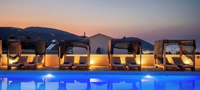 Skopelos Holidays Hotel in Skopelos