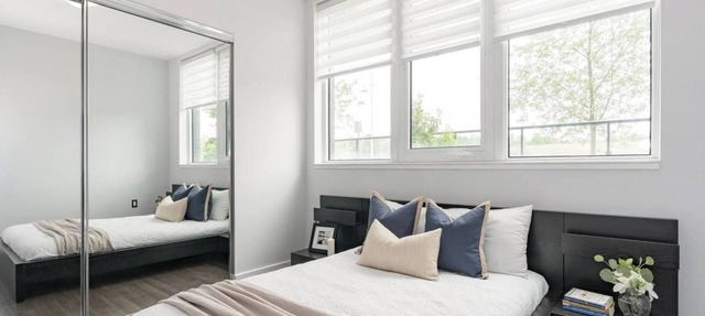 SPACIOUS 2 BEDROOM 2 BATHROOM CORNER UNIT AT FRIDAY HARBOUR RESORT in Innisfil