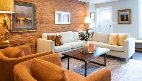 Spacious Federal Hill Home with Rooftop & 4 Parking Spots in Baltimore