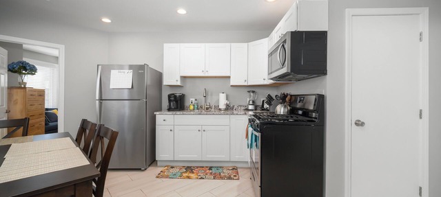 Spacious North End Studio in Boston