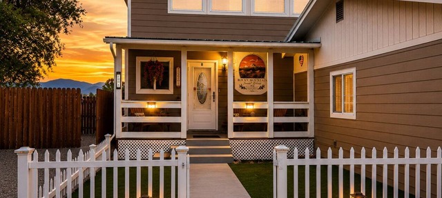 Spacious - Three king rooms, two living rooms in a quiet neighborhood in Alamosa