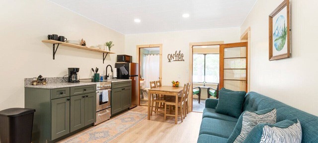 Squam waterfront 2 bed 2 bath (Suite 8) in Holderness