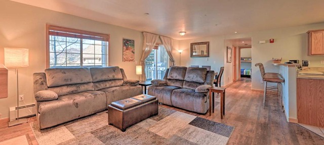 Steamboat Home w/Garage, 1 Mi to Ski Resort in Steamboat Springs