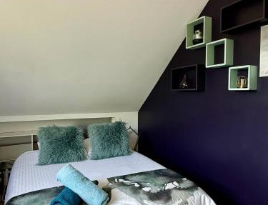 Studette Cosy in Saint-James