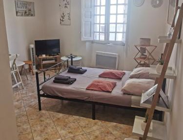 Studio des 2 places in Cotignac