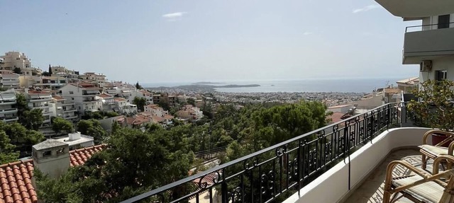 Studio with breathtaking view in Voula