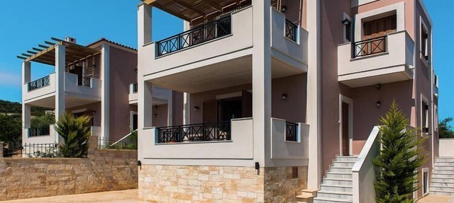 Stunning 3-Bedroom Cottage in Adele in Adele