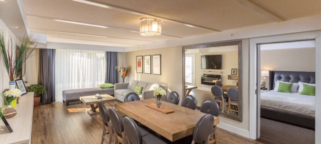 Stunning Executive Waterfront 2-Bdrm Penthouse Suite - Luxury Collingwood Resort in Collingwood