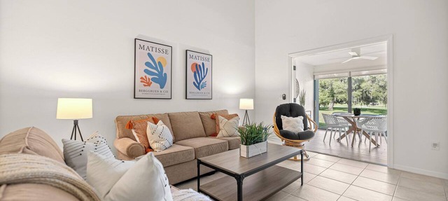 SUPER SUMMER SUNNY COTTAGE SALE now available from Aug-Oct with a heated pool. in Hernando
