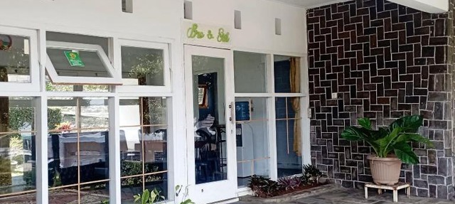 Surga Dirga Resort in Campaka