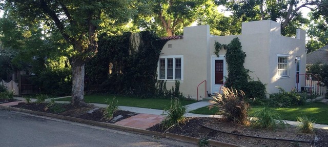 Sweet Mapleton Hill Bungalow with Outdoor Patio and Private Entrance- in Boulder
