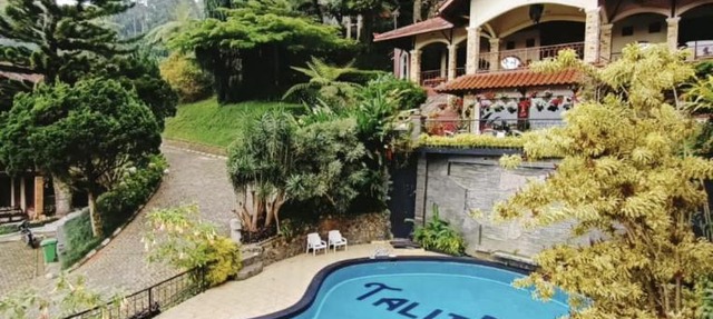 Talita Mountain Resort in Ciseureuh