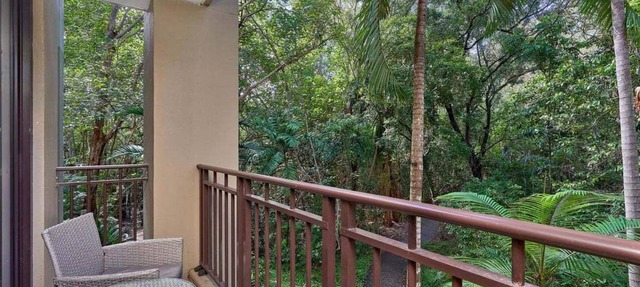 Temple 215 | Studio in Palm Cove