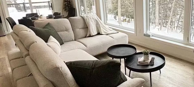 The Beech Lakehouse in Algonquin Highlands