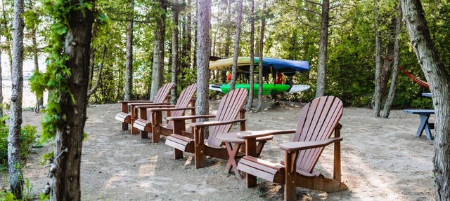 The Kickback Tobermory Waterfront Cottage with Beach in Tobermory