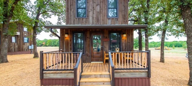 The Nuthatch Cabin (15 MIN to Magnolia & Baylor) in Elm Mott
