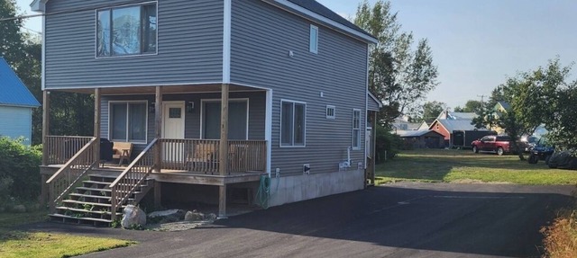 The Pull Down House! Brand New Utopia! in Jackman