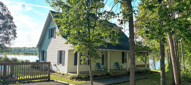 The Spanish River Hideaway | Cozy Waterfront Escape | World-Class Fishing in Spanish