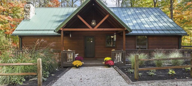 Total Privacy, Plus fun: Hot tub, pool table in Rockbridge