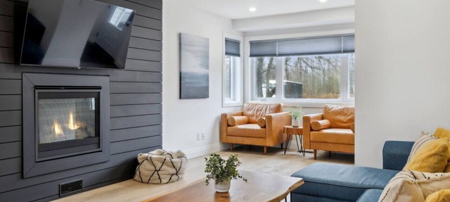 Townhome in Collingwood, 10 Mins to Village! - 161 Vacation Inn in Collingwood
