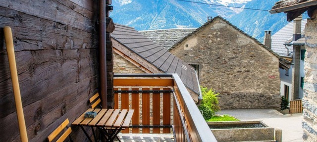 Typical pretty mountain house in Faido (BAITA DAL GAT) in Sobrio