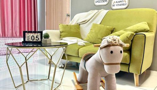 Unicorn Fairy Theme 2BR Airport Suite# Straits Intl# Pantai Hospt in Bayan Lepas