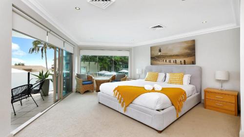 Unit 9 - 3 Bedroom Part Ocean View in Terrigal